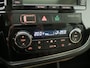 Mitsubishi Outlander 2.0 Instyle 4WD 7P | Schuifdak | Trekhaak | Leder | Camera | Keyless | Cruise | Stoelverwarming
