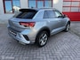 Volkswagen T-Roc 1.5 TSI R-Line / DIG COCKPIT / NAVI