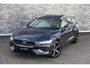 Volvo V60 2.0 T6 Plug-in Hybrid AWD Ultimate Bright | PHEV Long Range | Trekhaak | Head-up Display | Harman/Kardon Audio | Panorama dak | 360 Graden Camera | BLIS | Cruise Control Adaptief | Elektrische Achterklep | Keyless Entry | Apple Carplay | Android Auto