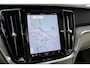 Volvo V60 2.0 T6 Plug-in Hybrid AWD Ultimate Bright | PHEV Long Range | Trekhaak | Head-up Display | Harman/Kardon Audio | Panorama dak | 360 Graden Camera | BLIS | Cruise Control Adaptief | Elektrische Achterklep | Keyless Entry | Apple Carplay | Android Auto