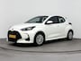 Toyota Yaris 1.5 Hybrid 115 COMFORT | CLIMA | CRUISE ADAPTIEF | CAMERA | NAVI via APPLE CAR PLAY & ANDROID AUTO  | LAGE KMSTAND! | BTW |
