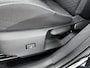 Toyota Corolla Touring Sports 1.8 HYBRID FIRST EDITION | TREKHAAK | CLIMA | CRUISE ADAPTIEF | CAMERA | NAVI | PRIVACY GLASS | 17'' LM VELGEN | STUUR- & STOELVERWARMING |