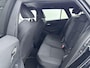 Toyota Corolla Touring Sports 1.8 HYBRID FIRST EDITION | TREKHAAK | CLIMA | CRUISE ADAPTIEF | CAMERA | NAVI | PRIVACY GLASS | 17'' LM VELGEN | STUUR- & STOELVERWARMING |