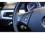 BMW 3-Serie Touring 318i Business Line | PANO | NAVI | STOELVERW. | TREKHAAK | AIRCO | CRUISE | PDC | LEDER | APK.