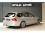 BMW 3-Serie Touring 318i Business Line | PANO | NAVI | STOELVERW. | TREKHAAK | AIRCO | CRUISE | PDC | LEDER | APK.