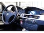 BMW 3-Serie Touring 318i Business Line | PANO | NAVI | STOELVERW. | TREKHAAK | AIRCO | CRUISE | PDC | LEDER | APK.