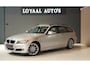 BMW 3-Serie Touring 318i Business Line | PANO | NAVI | STOELVERW. | TREKHAAK | AIRCO | CRUISE | PDC | LEDER | APK.