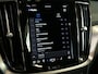 Volvo V60 2.0 B3 Core - Occasion Lease vanaf €664 p/m - Verwarmde voorruit / (achter)stoelen & stuur - Camera - getinte ramen achter