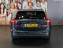Volvo V60 2.0 B3 Core - Occasion Lease vanaf €664 p/m - Verwarmde voorruit / (achter)stoelen & stuur - Camera - getinte ramen achter