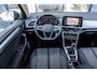 Volkswagen T-Roc 1.0 TSI 110pk Life | Navigatie | All Season Banden | Volautomatische Airconditioning