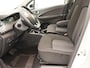 Renault Zoe R110 Limited 41 kWh (ex Accuhuur) | R-link navigatie | Climate Control | Armsteun | Stoelverwarming | Achteruitrijcamera & Parkeersensoren achter | Renault handsfree card | Lichtmetalen velgen |