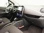 Renault Zoe R110 Limited 41 kWh (ex Accuhuur) | R-link navigatie | Climate Control | Armsteun | Stoelverwarming | Achteruitrijcamera & Parkeersensoren achter | Renault handsfree card | Lichtmetalen velgen |