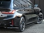 BMW 3-Serie Touring 330e xDrive M sport | Accu 19,5kWh | Trekhaak | Panorama dak  | Active Cruise | Camera  | Ambiance interieur