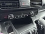 Peugeot Partner 1.5 100 pk HDI Premium | Trekhaak | Imperiaal | 3-zits | Opbergkast | Houtenvloer | Carplay | Airco | Cruise Control