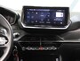 Peugeot 208 Hybrid 100PK e-DCS6 Allure | 1ste eigenaar | AppleCarplay/AndroidAuto | AUTOMAAT | Parkeersensoren | FULL LED | Navigatie | Lederen Stuurwiel | Climate Control | Cruise Control | 16" LMV | Isofix | Privacy Glass |