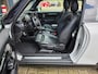 MINI Mini Electric Yours 33 kWh / NAP / 1 EIGENAAR / DEALER ONDERH. / STOELVERW. / CAMERA / KEYLESS / LEDER / PANO / DAB+ / HUD !