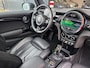 MINI Mini Electric Yours 33 kWh / NAP / 1 EIGENAAR / DEALER ONDERH. / STOELVERW. / CAMERA / KEYLESS / LEDER / PANO / DAB+ / HUD !