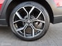 Volkswagen Taigo 1.0 TSI Life Business|18 inch|Parkeersensor V/A|Climatronic|Carplay.