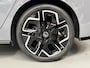 Volkswagen Golf 1.5 eTSI R-Line Edition - panoramadak - LED Matrix - trekhaak - H&K