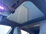 Volkswagen Golf 1.5 eTSI R-Line Edition - panoramadak - LED Matrix - trekhaak - H&K