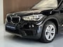 BMW X1 SDrive18i Executive Sportline Automaat / Panorama dak / Navigatie full map / Camera / Cruise control / Climate Control