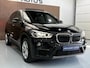 BMW X1 SDrive18i Executive Sportline Automaat / Panorama dak / Navigatie full map / Camera / Cruise control / Climate Control