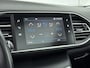 Peugeot 308 1.2 130pk Blue Lease Premium | Automaat | Lederen bekleding | Glazen dak | Cruise control | Trekhaak | Lichtmetalen velgen |