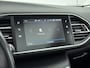 Peugeot 308 1.2 130pk Blue Lease Premium | Automaat | Lederen bekleding | Glazen dak | Cruise control | Trekhaak | Lichtmetalen velgen |