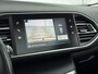 Peugeot 308 1.2 130pk Blue Lease Premium | Automaat | Lederen bekleding | Glazen dak | Cruise control | Trekhaak | Lichtmetalen velgen |