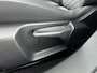 Peugeot e-2008 SUV EV 54 kWh 156 pk Allure Avantage | ACCU 98 % | Camera | Draadloos Carplay | Dodehoekbewaking | Navigatie | Parkeersensoren