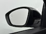 Peugeot e-2008 SUV EV 54 kWh 156 pk Allure Avantage | ACCU 98 % | Camera | Draadloos Carplay | Dodehoekbewaking | Navigatie | Parkeersensoren