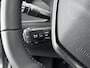 Peugeot e-2008 SUV EV 54 kWh 156 pk Allure Avantage | ACCU 98 % | Camera | Draadloos Carplay | Dodehoekbewaking | Navigatie | Parkeersensoren