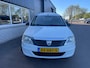 Dacia Logan 1.4 AMBIANCE Trekhaak Airco Dab+  Bluetooth Dakrailing