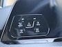 Volkswagen Golf 1.5 TSI 131 pk R-Line | Achteruitrij Camera  | Navigatie | App Connect |  Stoel + Stuurverwarming | LED Matrix | ACC |