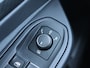 Volkswagen Golf 1.5 TSI 131 pk R-Line | Achteruitrij Camera  | Navigatie | App Connect |  Stoel + Stuurverwarming | LED Matrix | ACC |