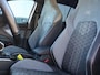 Volkswagen Golf 1.5 TSI 131 pk R-Line | Achteruitrij Camera  | Navigatie | App Connect |  Stoel + Stuurverwarming | LED Matrix | ACC |