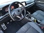 Volkswagen Golf 1.5 TSI 131 pk R-Line | Achteruitrij Camera  | Navigatie | App Connect |  Stoel + Stuurverwarming | LED Matrix | ACC |