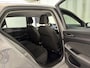 Volkswagen Golf 1.0 TSI 110pk Life Alcantara Sfeerverlichting Camera Virtual Cockpit