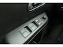 Suzuki Ignis 1.2 Smart Hybrid Style 83pk | Automaat | Navigatie | Cruise Control | Climate Control | Camera | Lichtmetalen Velgen | Dakrailing | Zwart Dak | Stoelverwarming