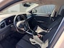 Volkswagen T-Roc 1.5 TSI Life Business NAVI / CAMERA / SENSOREN V+A / TREKHAAK / NETTE STAAT
