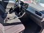 Volkswagen T-Roc 1.5 TSI Life Business NAVI / CAMERA / SENSOREN V+A / TREKHAAK / NETTE STAAT