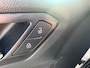 Volkswagen T-Roc 1.5 TSI Life Business NAVI / CAMERA / SENSOREN V+A / TREKHAAK / NETTE STAAT