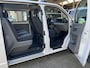 Volkswagen Transporter 2.0 TDI L2H1 30 DC Airco Cruise controle Telefoonverbinding Trekhaak 2200kg trekgewicht Apple carplay Navigatiesysteem schuifdeur Euro 6 DC 1e eigenaar Dealer onderhouden