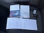 Volkswagen Transporter 2.0 TDI L2H1 30 DC Airco Cruise controle Telefoonverbinding Trekhaak 2200kg trekgewicht Apple carplay Navigatiesysteem schuifdeur Euro 6 DC 1e eigenaar Dealer onderhouden