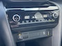 Toyota Yaris Cross 1.5 Hybrid Adventure Trekhaak, Dodehoekdetectie, HUD, PDC, Stuurwiel & Stoelverwarming, JBL, Navigatie, NL-auto