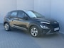 Hyundai Kona 1.6 GDI HEV Comfort Smart / Fabrieksgarantie tot 2-2028 / Goed Onderhouden / Navigatie / Apple Carplay & Android Auto / Camera / Cruise Control / PDC /