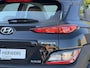 Hyundai Kona 1.6 GDI HEV Comfort Smart / Fabrieksgarantie tot 2-2028 / Goed Onderhouden / Navigatie / Apple Carplay & Android Auto / Camera / Cruise Control / PDC /