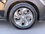 Hyundai Kona 1.6 GDI HEV Comfort Smart / Fabrieksgarantie tot 2-2028 / Goed Onderhouden / Navigatie / Apple Carplay & Android Auto / Camera / Cruise Control / PDC /