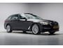 BMW 5-Serie 520i Executive Aut. [ Panoramadak Navi Trekhaak ]
