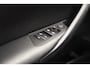 BMW 5-Serie 520i Executive Aut. [ Panoramadak Navi Trekhaak ]
